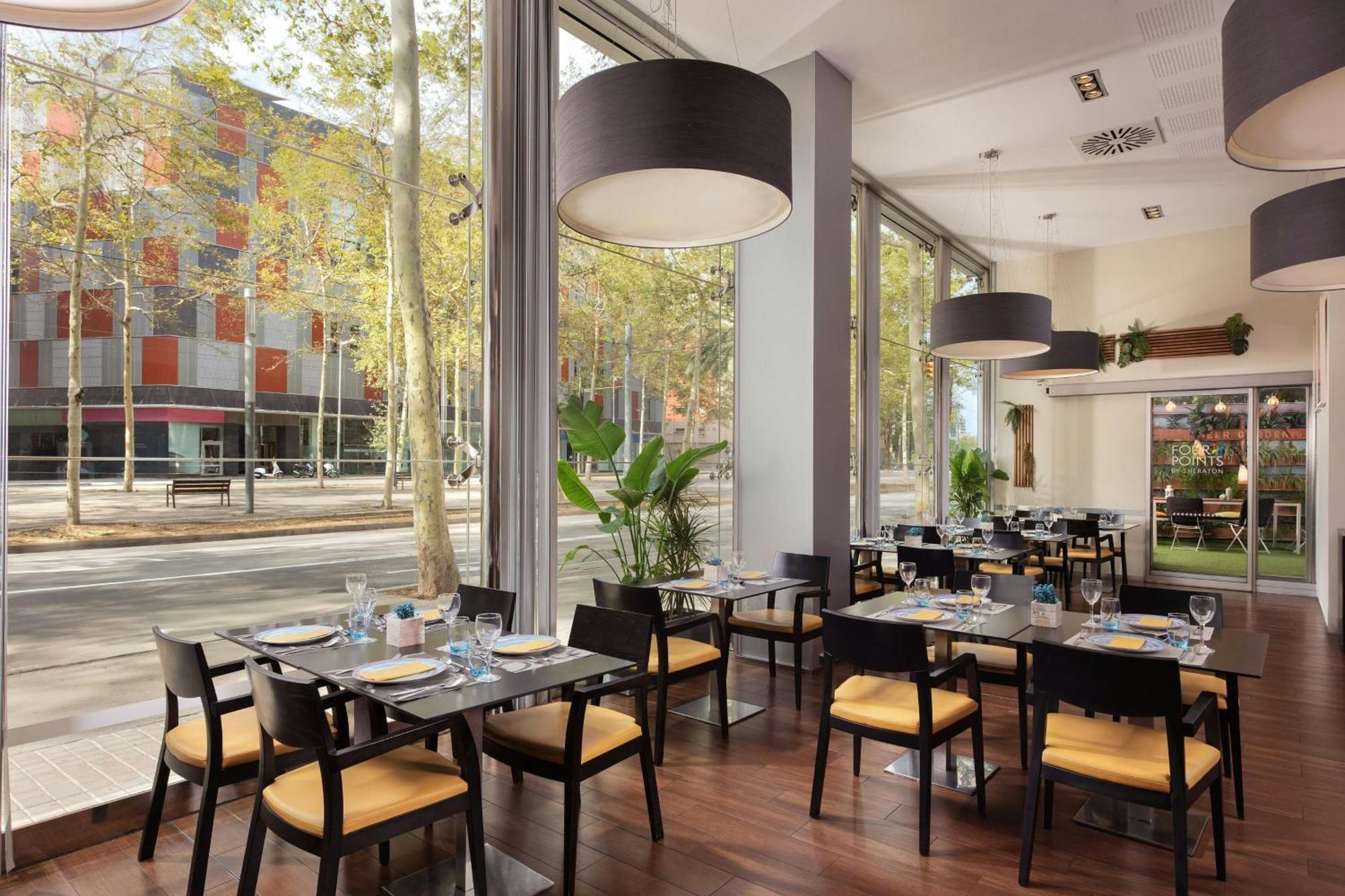 Four Points By Sheraton Barcelona Diagonal Bagian luar foto