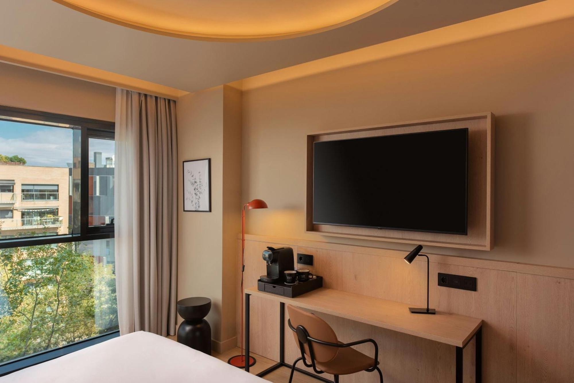 Four Points By Sheraton Barcelona Diagonal Bagian luar foto