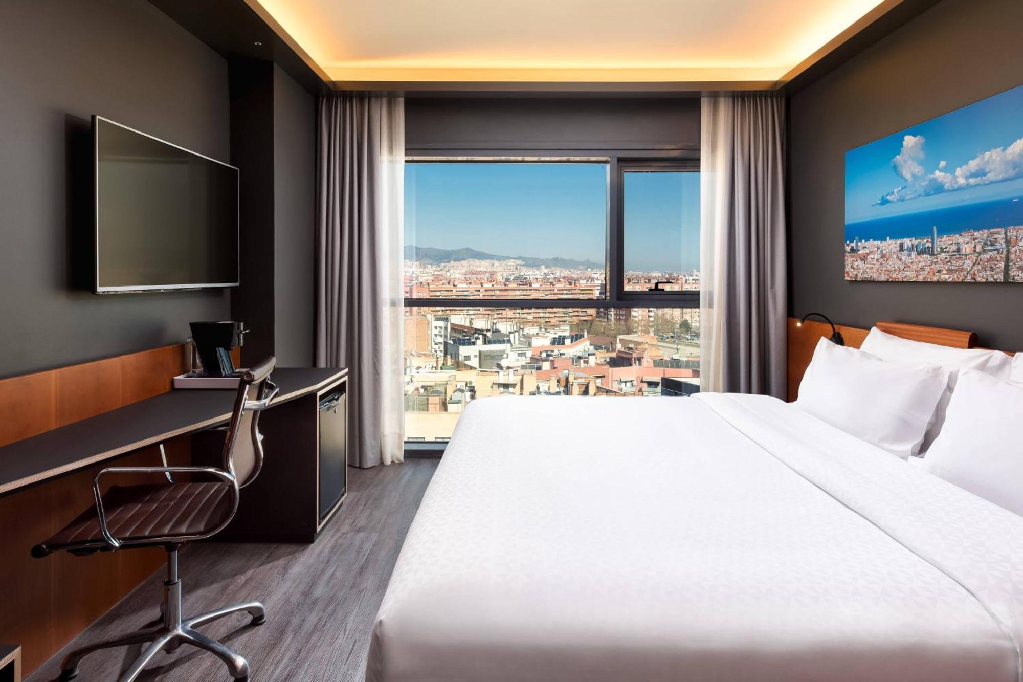 Four Points By Sheraton Barcelona Diagonal Bagian luar foto